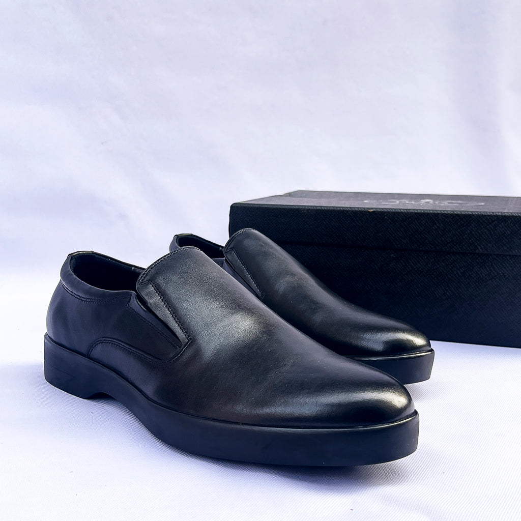 Aristocrat Leather Slip-On Loafer – Black
